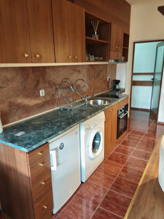 Апартамент  и студио под наем