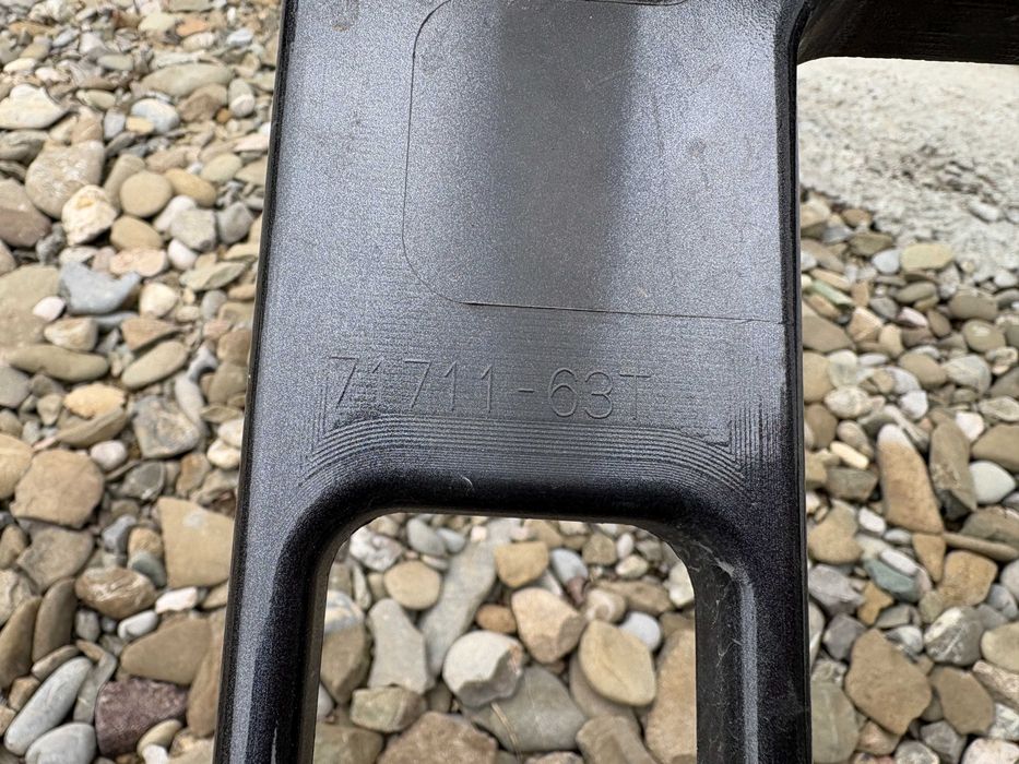 Bara fata Suzuki SX4 / S Cross dupa 2021 cod 71711-63T