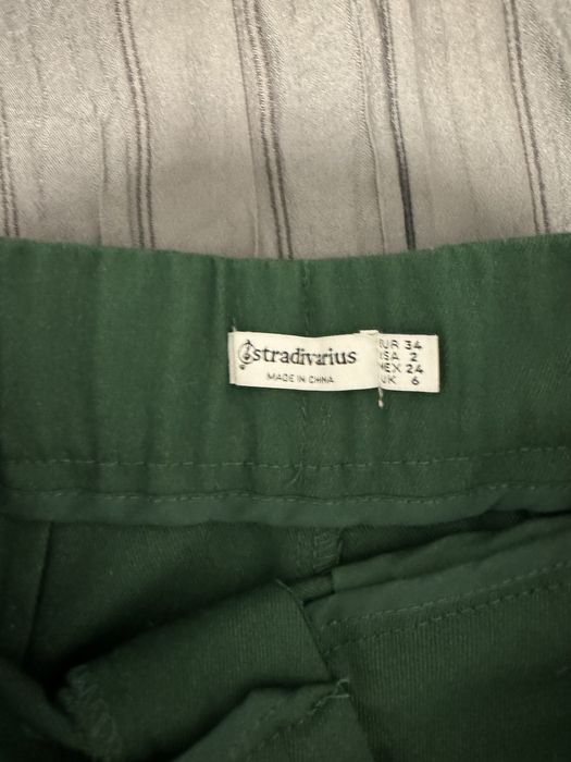 Pantaloni straduvarius