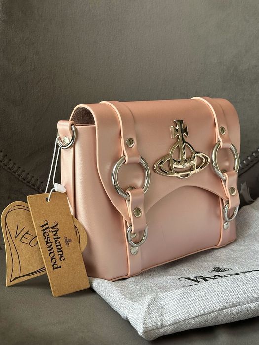 Vivienne Westwood чанта