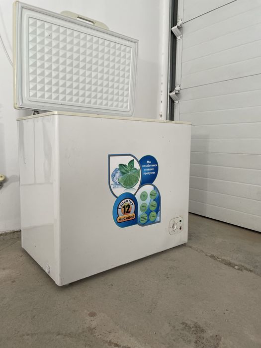 Морозильник бу продам за 30000