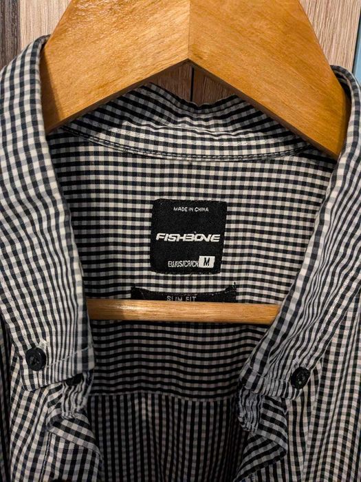 Set Exclusiv 4 camasi barbati ,marime M - NOI, NEPURTATE