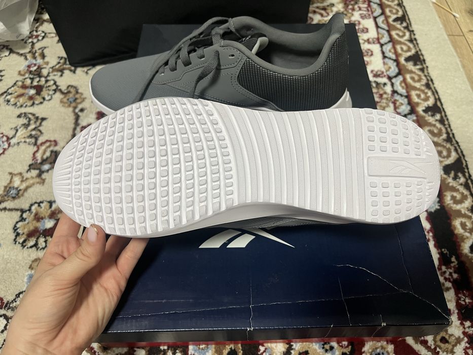 Кроссовки Reebok 44 размер