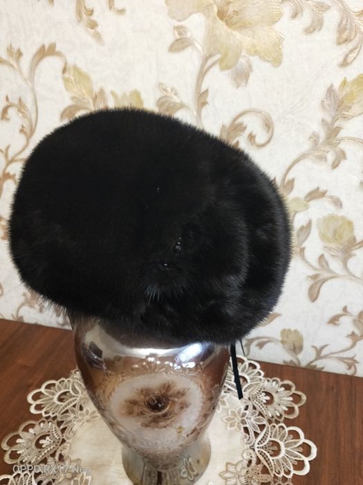 Продам новую норковую шапку