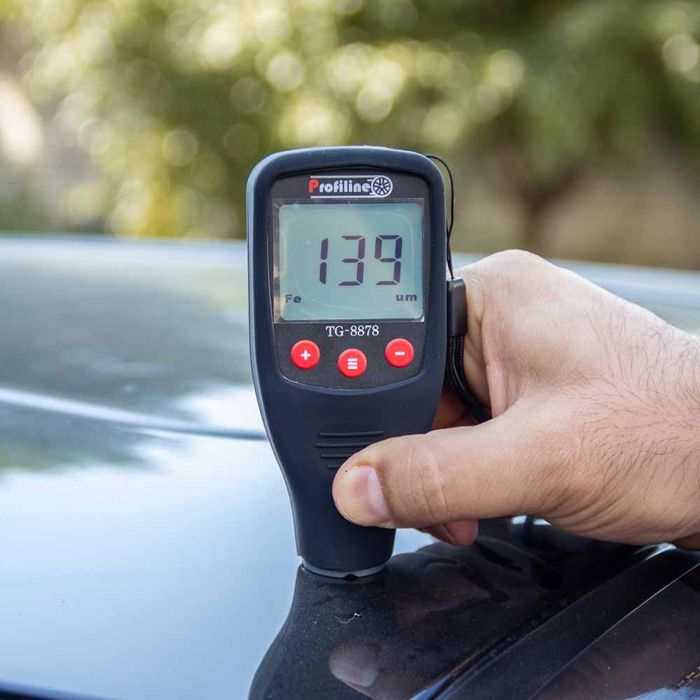 Диагностика авто перед покупкой. Проверка краски и пробега.