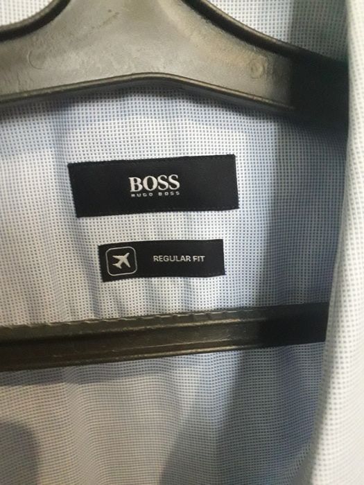 Продам рубашку boss оригенал