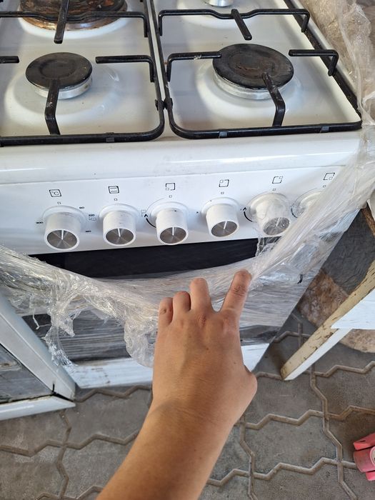 Продам газплиту почти новая