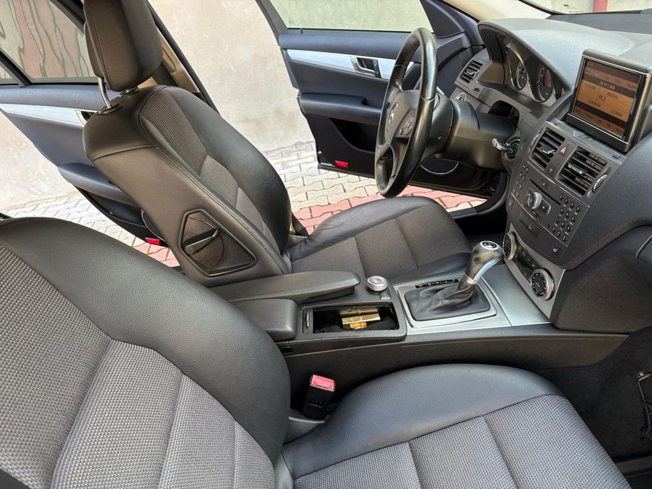 Mercedes C class C250