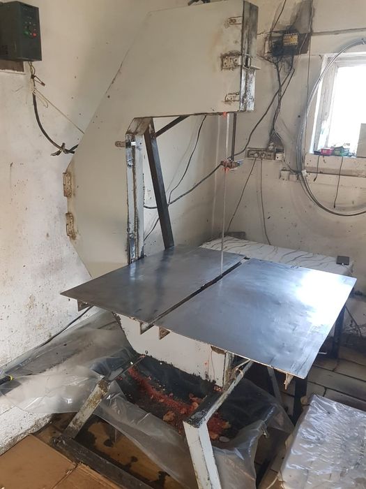 Продам мясорезку.