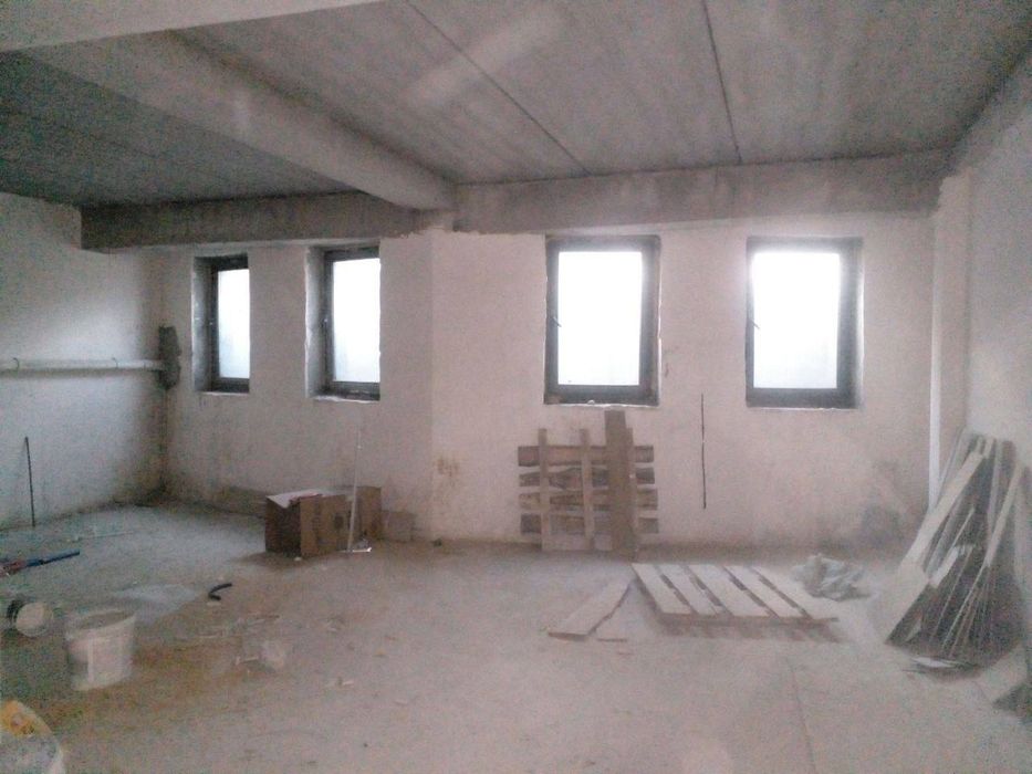 Продам 5 комн квартира Ц5 жк Достлар 127м2(цоколь) Финансовый инс. сша