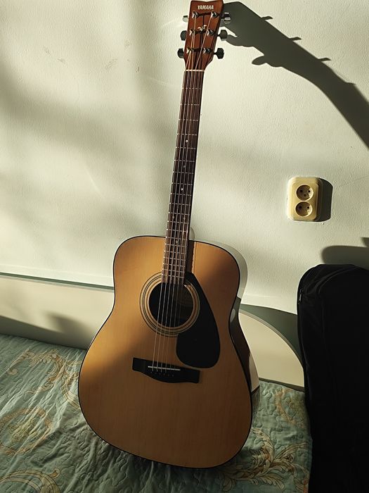 Yamaha f310 + чехол