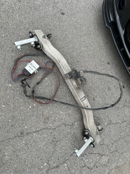 Оригинален сваляем теглич за BMW E46  комби + броня