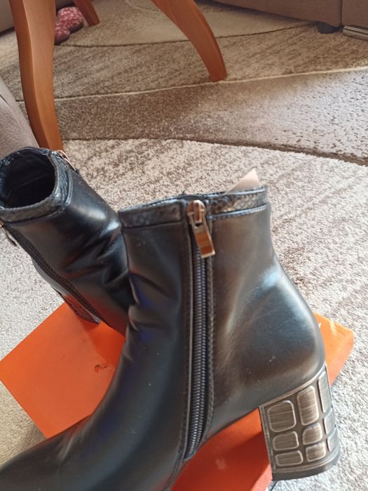 Дамски боти Tendenz