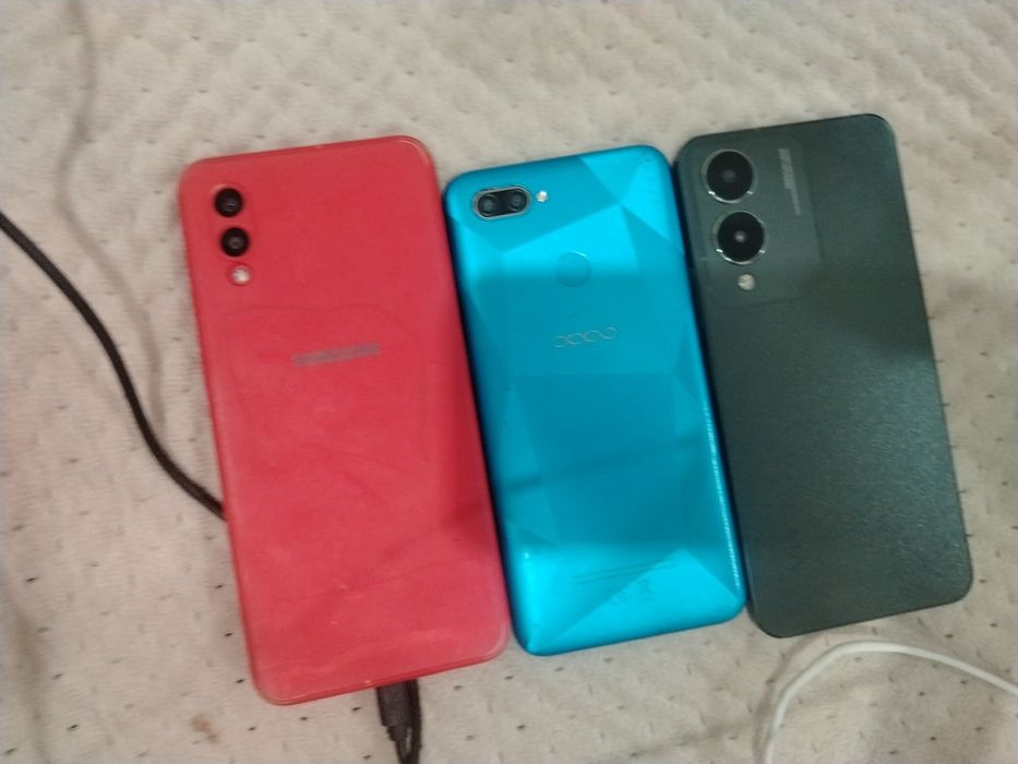Samsung Galaxy A04e OPPO A12 vivo Y02