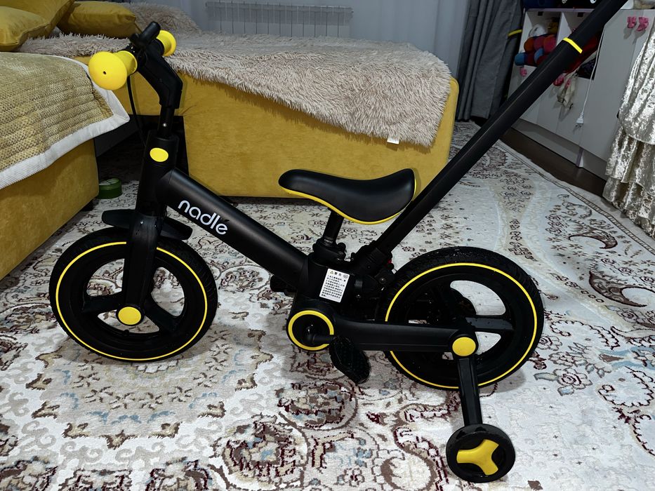 Велосипед детский 4 в 1