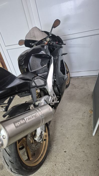 Vand aprilia rsv 1000