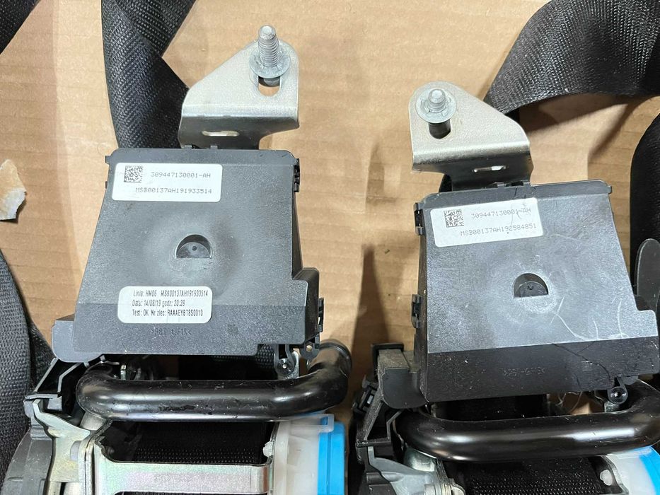 Set centura centuri fata stanga dreapta Mercedes Gle Gls W167 X167 OE