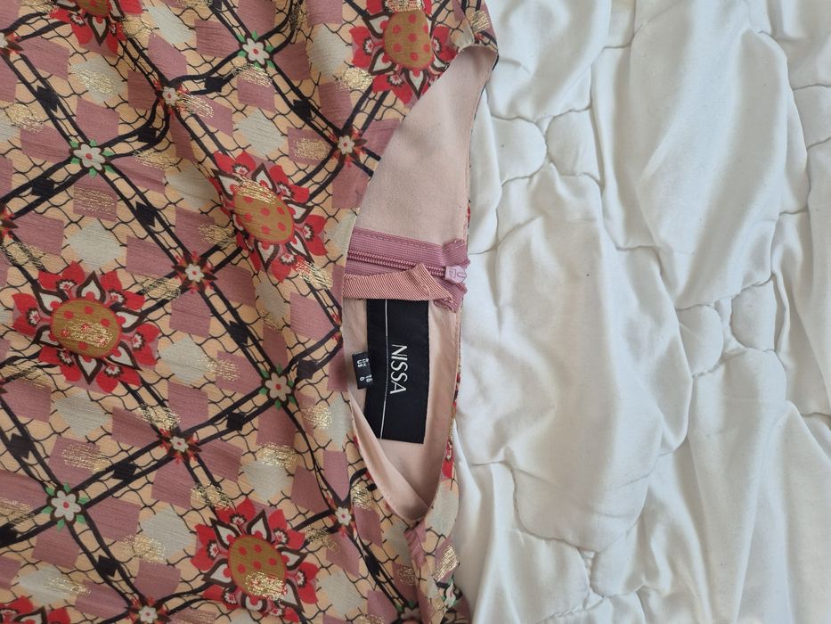 Rochie nissa într-o stare foarte bună