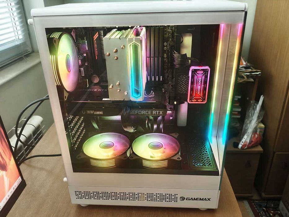 Геймърски компютър, Rtx 3060Ti, Ryzen 5500, 32gb Ram, 960Gb SSD