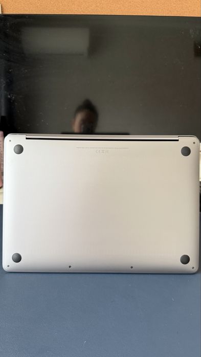 Macbook Pro 13-inch, 2017