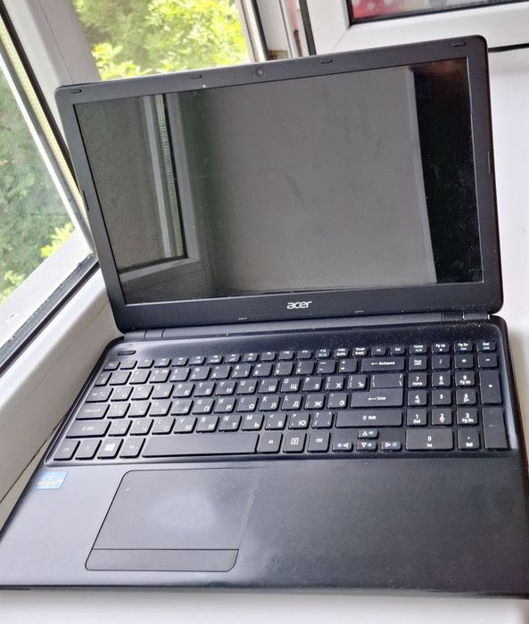 Подам ноутбук СРОЧНО