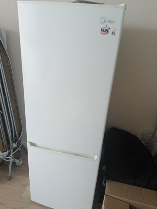 Холодильник Медиа  продам