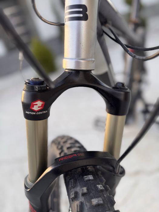 Bulls copperhead 3 rochshok вилка М размер 26 велосипед