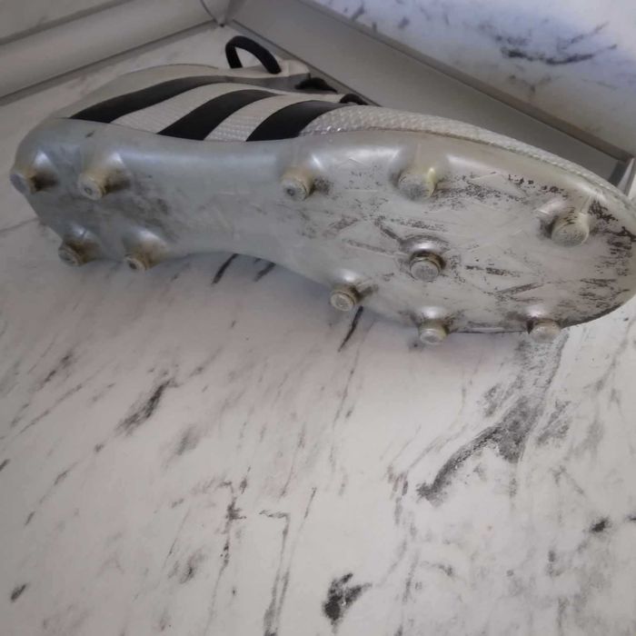 футболни бутонки ADIDAS