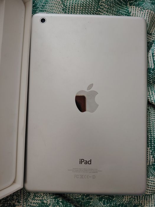 Планшет apple mini