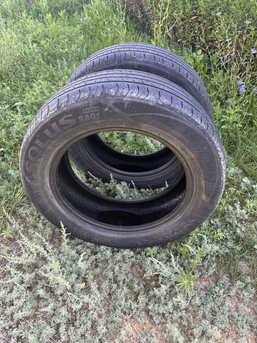 Продам шины 215/60R17 Kumho
