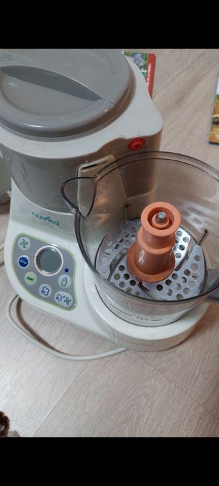 Pappasana Mini Robot Bucatarie 6 in 1 NUVITA 1966