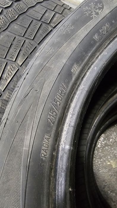 Зимние Шины 215/50/17
