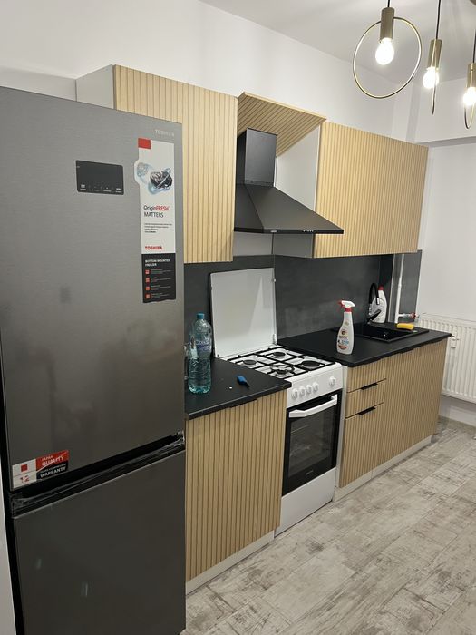 Vand apartament 2 camere decomandat rovine