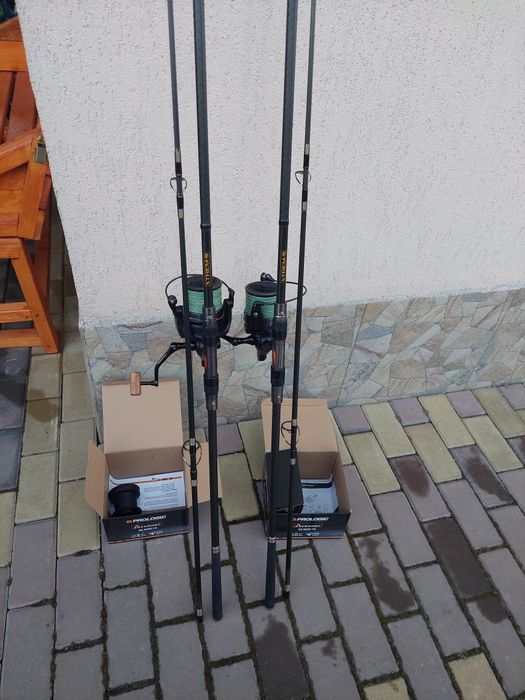 Set crap: 2 lansete caperlan xtrem 9/ 2 mulinete prologic avenger 8000