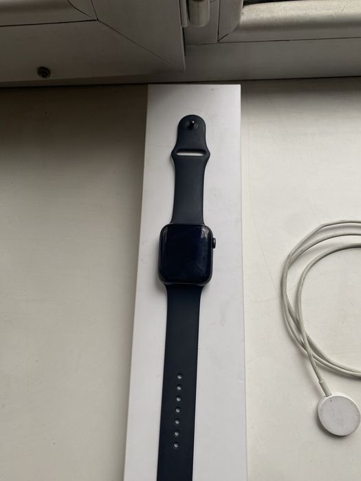 продам apple watch series 6 44mm