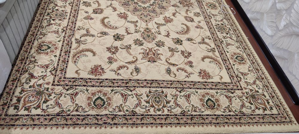 Продам ковер 100% шерсть