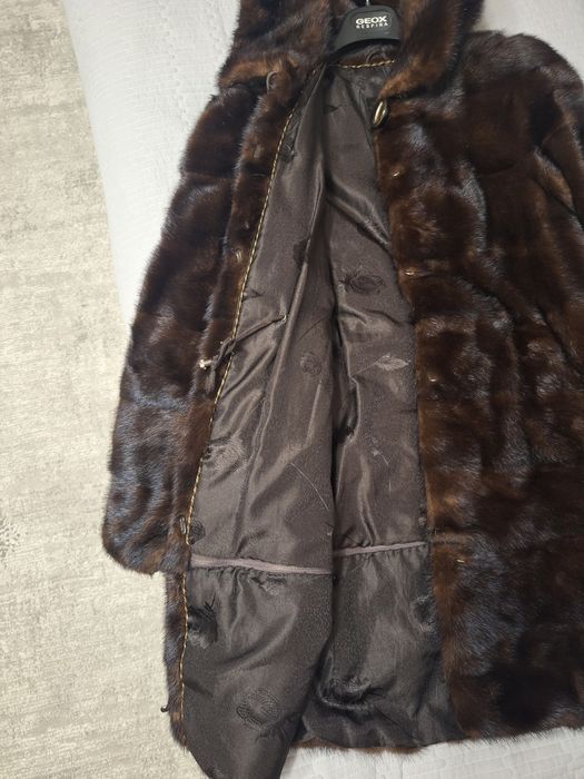 Норковая шуба с капюшоном