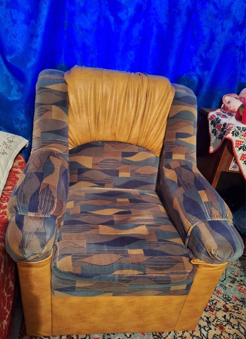 Set 2 fotolii tapițate (textil + imitație piele)