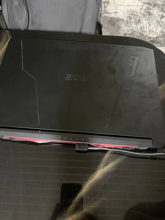 Новый ноутбук продаем