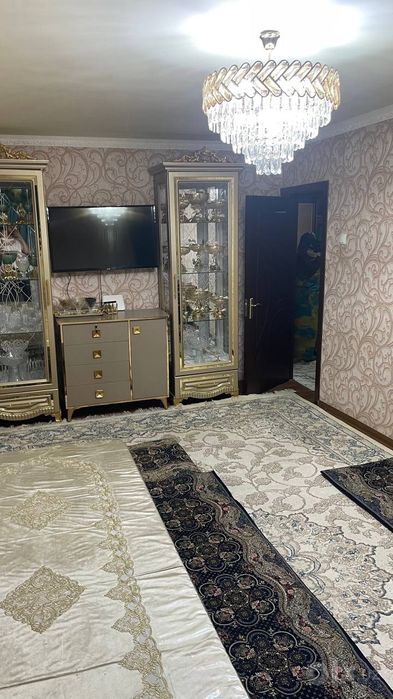 Срочно продаётся трёхкомнатная квартира