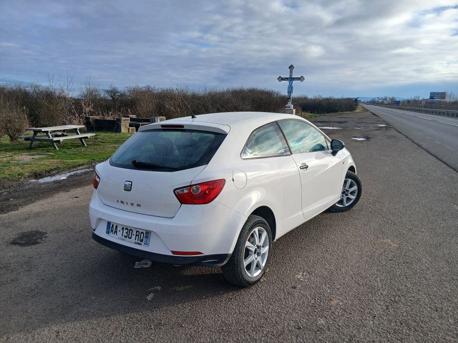Seat ibiza 2010 1.2 benzina