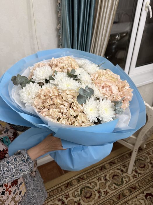 Срочно продается цветы