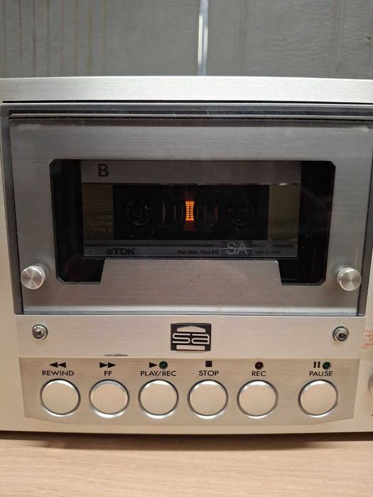 Дек JVC KD - 85