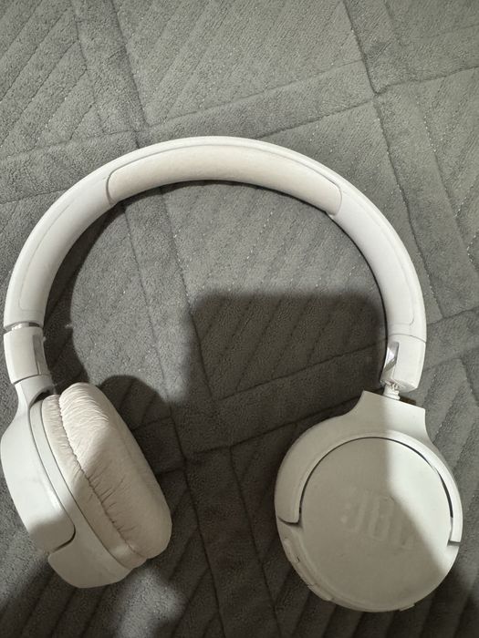 JBL наушники сломанные