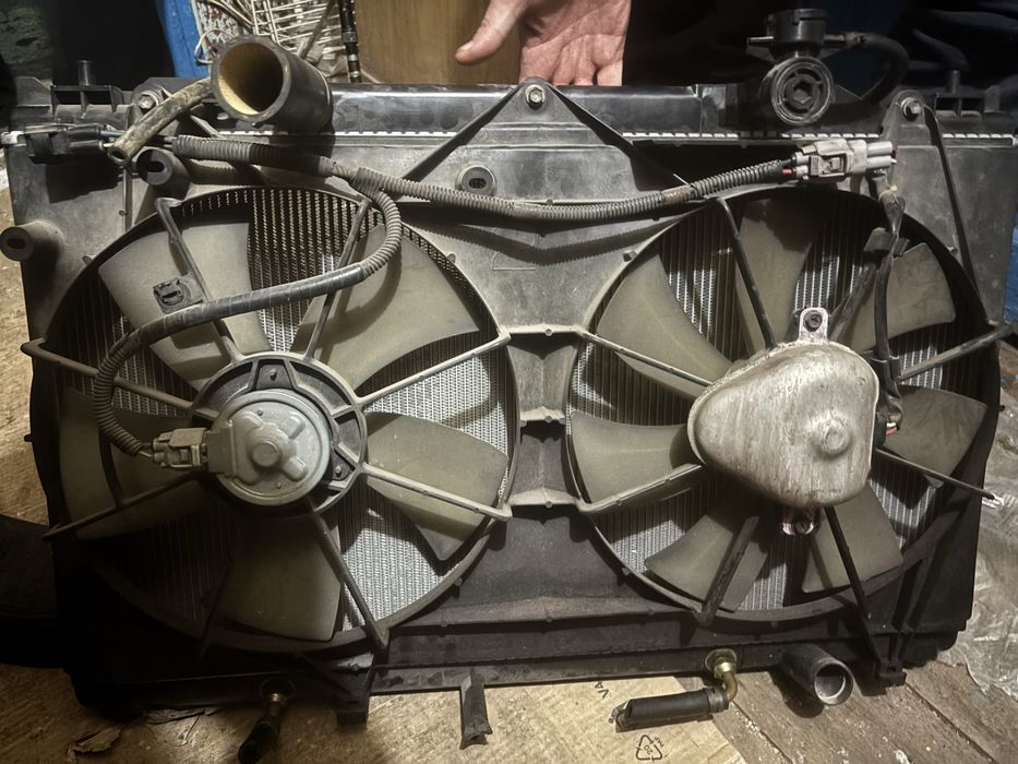 Радиатор Камри 30