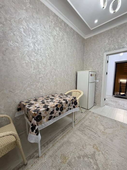 27-maktab yaqinida kavartira  ijarag beriladi