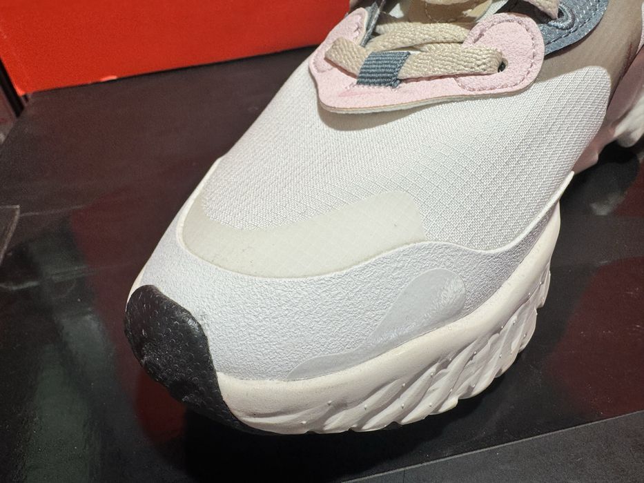 Оригинални! Nike React Art3mis - 39 ShoeMag