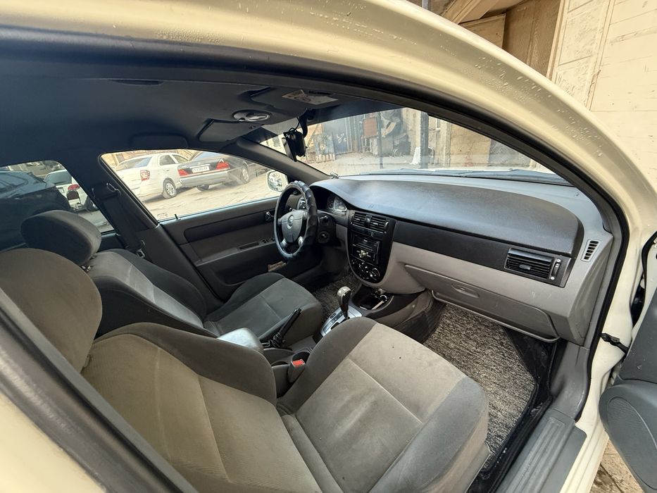 Продается автомобиль 2015 г. пробег 195000