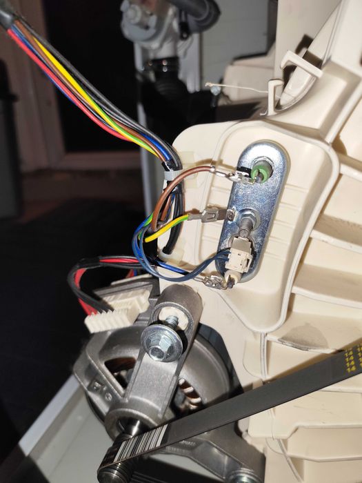 Части за пералня Ariston Hotpoint WMG922B