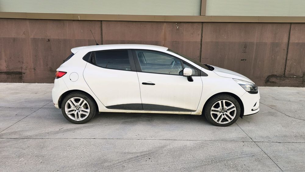 RENAULT Clio 2019 — imagine 4